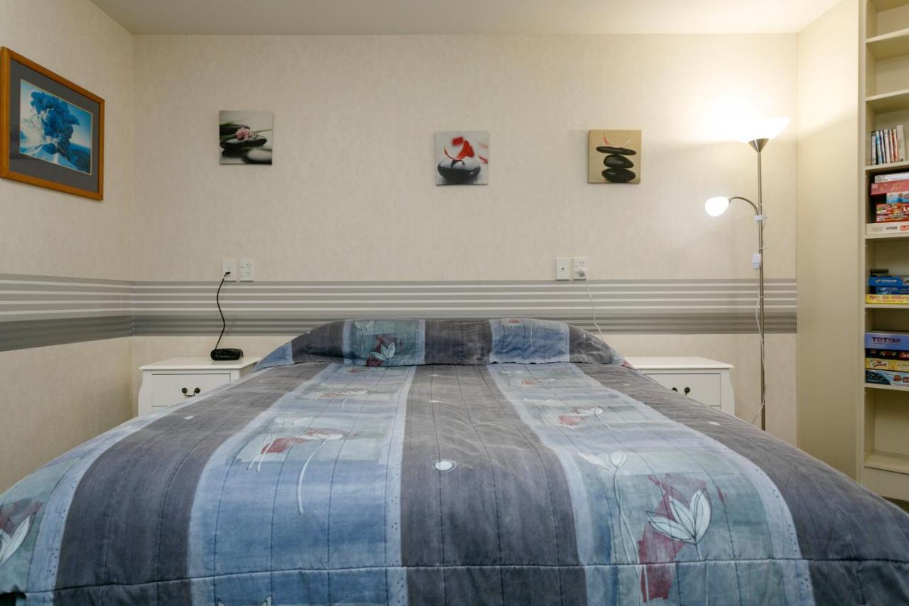 Studio 28 Taupo Dış mekan fotoğraf